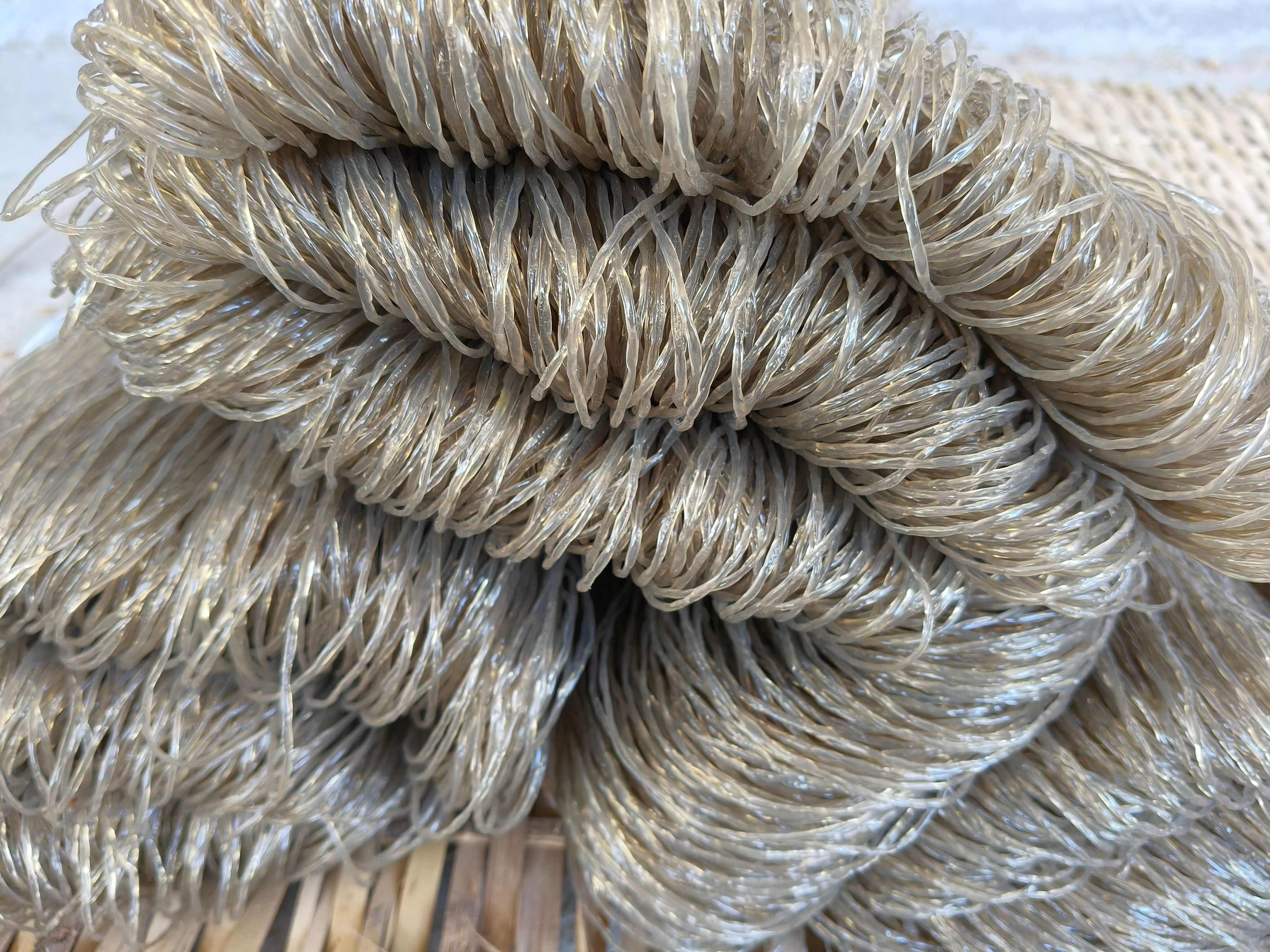 纯正农家绿色健康红薯粉条番薯粉丝粉条火锅炖肉圆粉