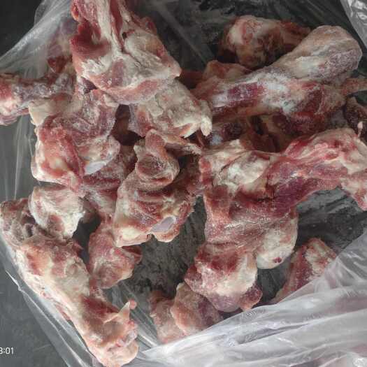 沂南县肥猪标猪腿骨 价格超低