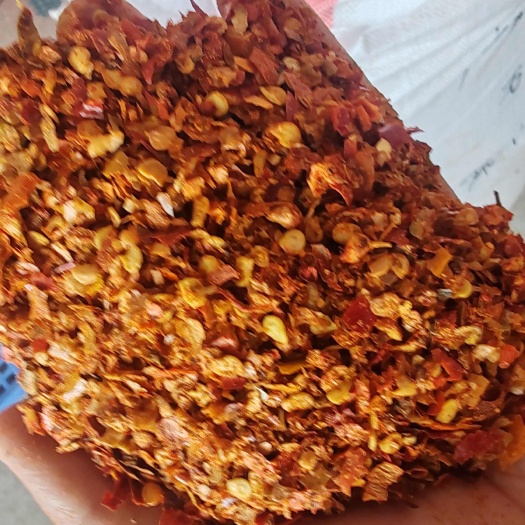 兴宁市养殖场专用鸡吃辣椒粉批发微辣大粗片中粗片辣椒粉辣椒片厂家直销