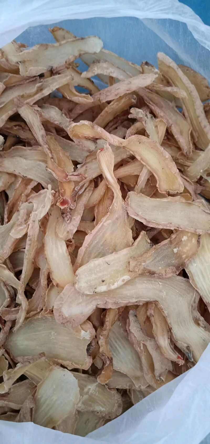 彝良县云南昭通小草坝干天麻片 源头直供 量大优惠
