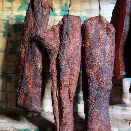 昆明云南昭通农家柴火烟熏腊肉 代加工腊肉 腌制薰好