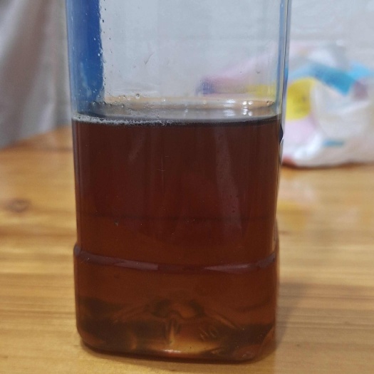 灵山县灵山蜂蜜小瓶装500g今年新蜂蜜，不合任何添加剂
