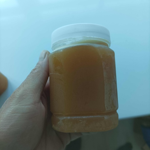 新宾县山蜂蜜，纯蜂蜜，不作假坚决不勾兑，，数量有限，坑人没好下场