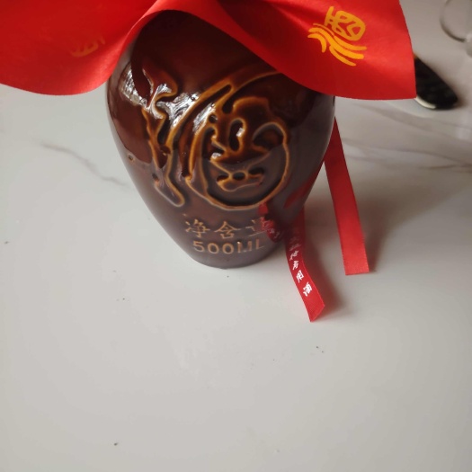 仁怀市本公司常年批发各种，纯包谷酒，纯玉米酒，高粱酒价格优惠，