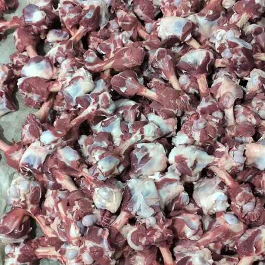 河间市满肉羊棒骨  羊棒骨火锅首先