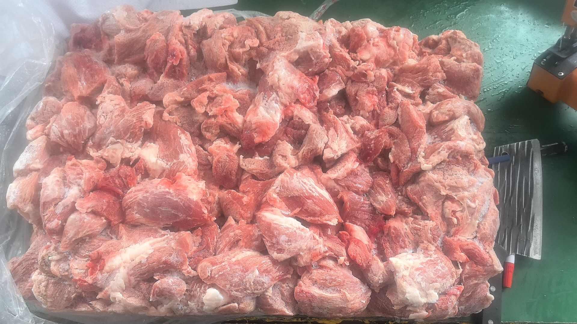 精碎肉瘦肉块脂渣原料水饺肉早餐用新鲜