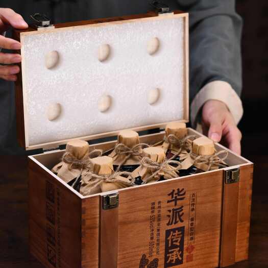 贵阳古法老酒、传统工艺，大师手酿，高端大气，木质箱子，一箱六瓶