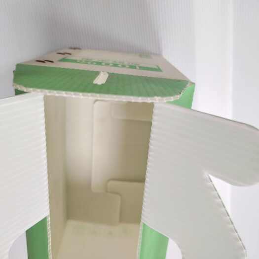 青岛供应PP瓦楞包装箱钙塑箱