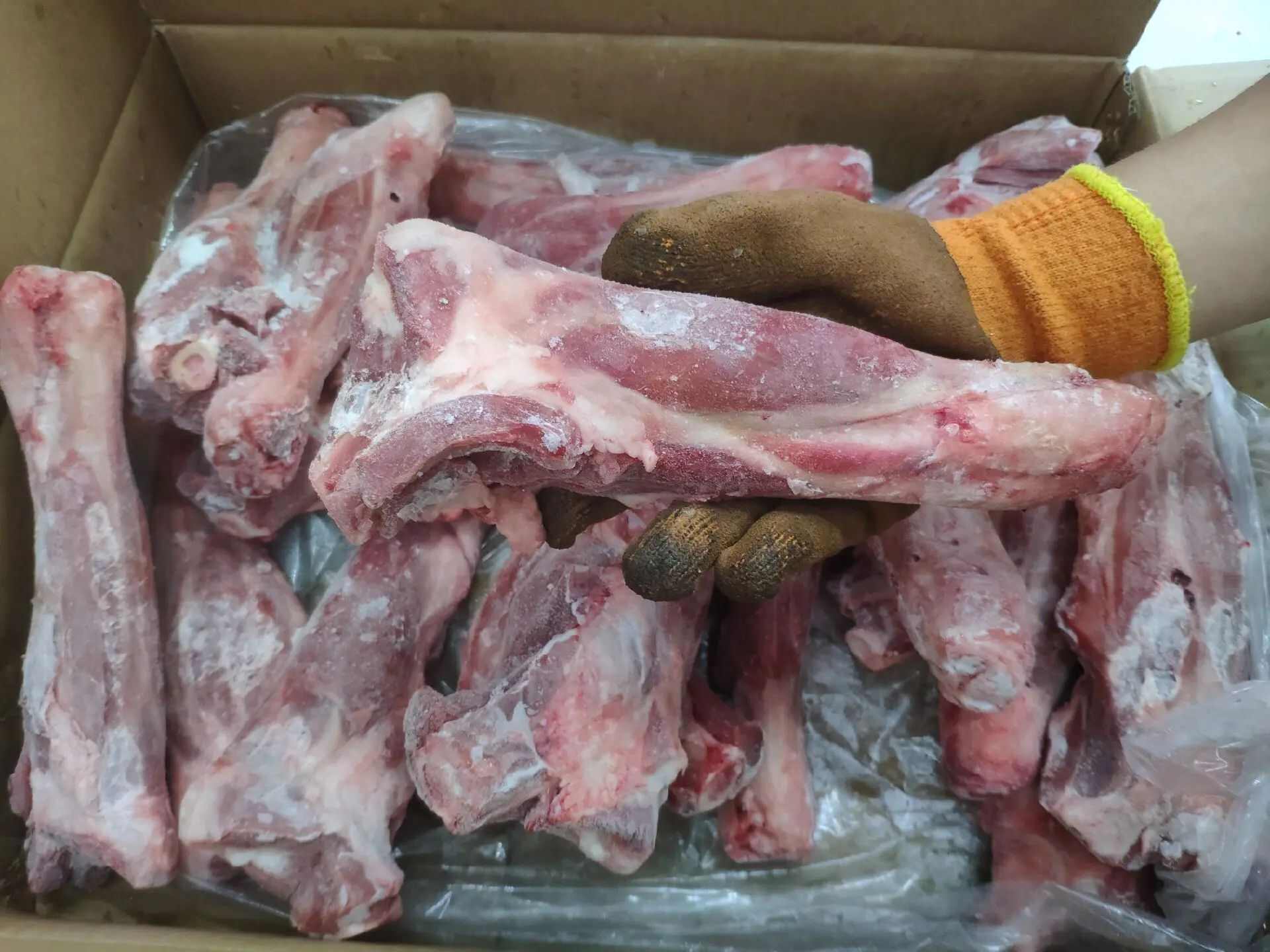 羊副产品 带筋带肉 精修带骨 原切羊小腿 羊腱子