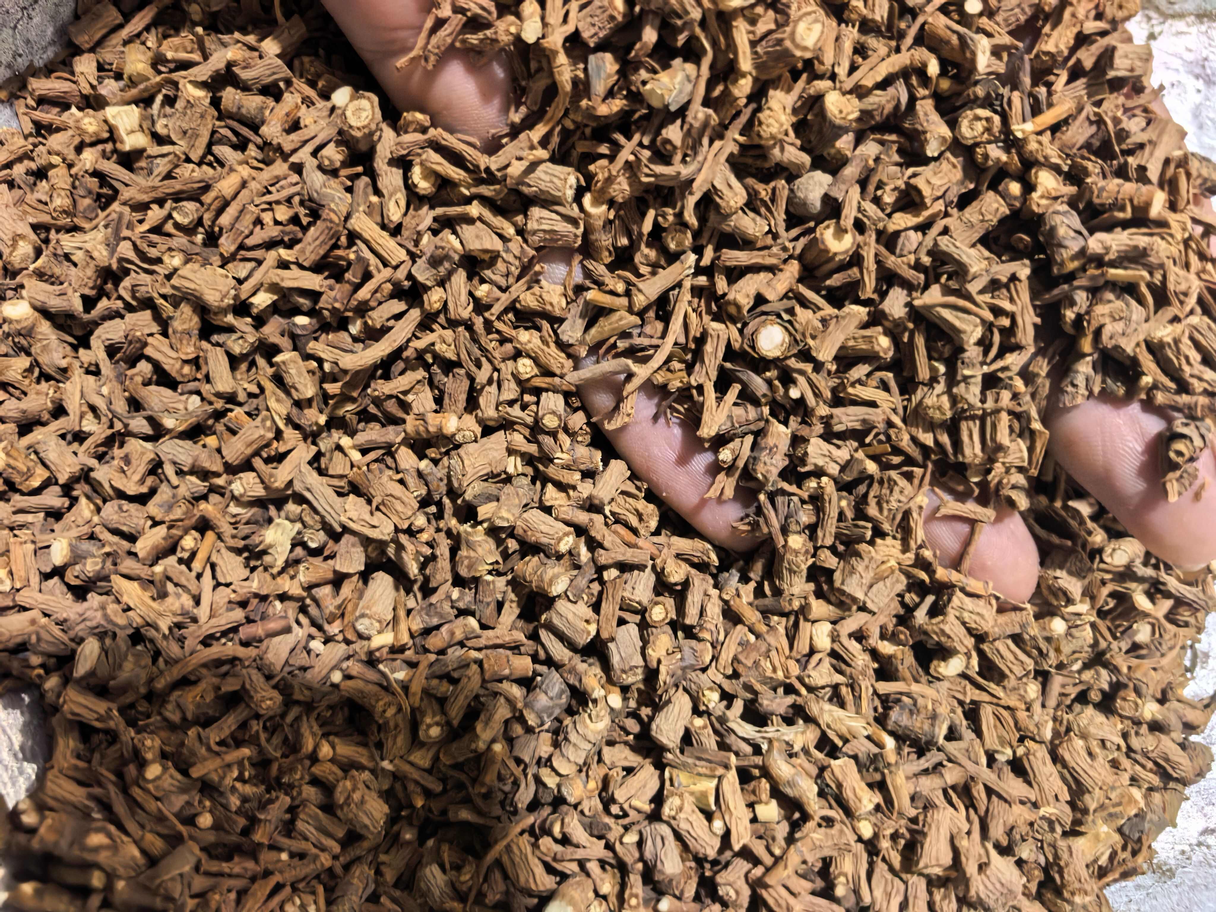 藏柴胡 统货0.2筛以上 粗细都有 价格优惠 产地甘肃