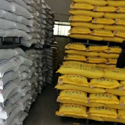 自贡鱼饲料31蛋白浮料，适用于草鱼，鲤鱼，鲫鱼，四大家鱼，