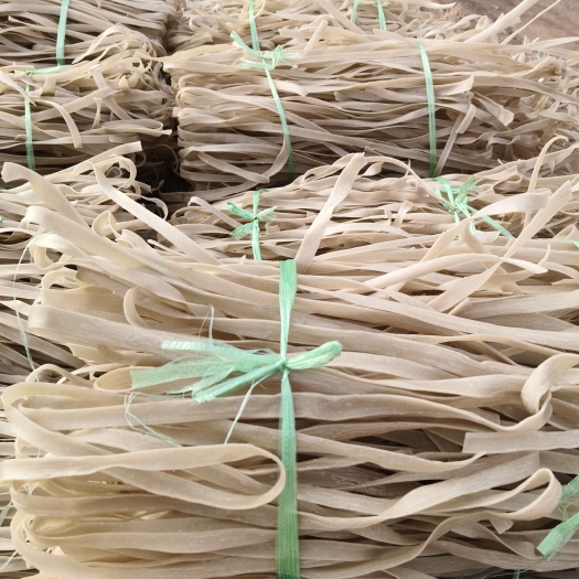 临城县自已家漏的纯手工红薯粉条