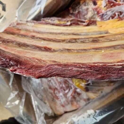 郑州牛肋排，餐饮专用，满肉，肥瘦均匀，卤炖佳品，吃起来口感好！