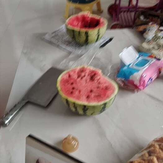 开封自己的西瓜，好吃不贵