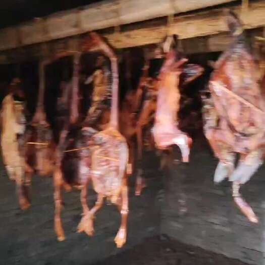 临澧县烟熏腊猪肉，猪排，牛肉，羊肉，鸡，鹅，鱼，猪蹄