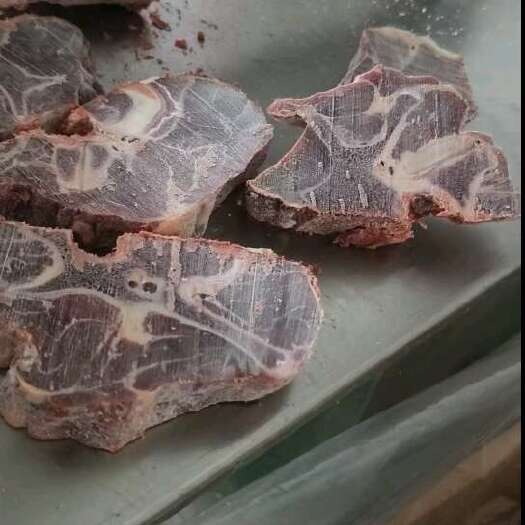 满肉牛脖骨，可锯块，肉多多