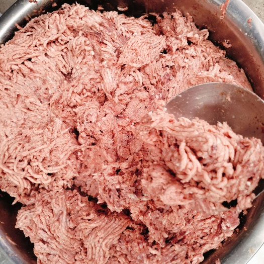 纯干整只带骨新鲜兔肉泥宠物食材原料最低8元一斤
