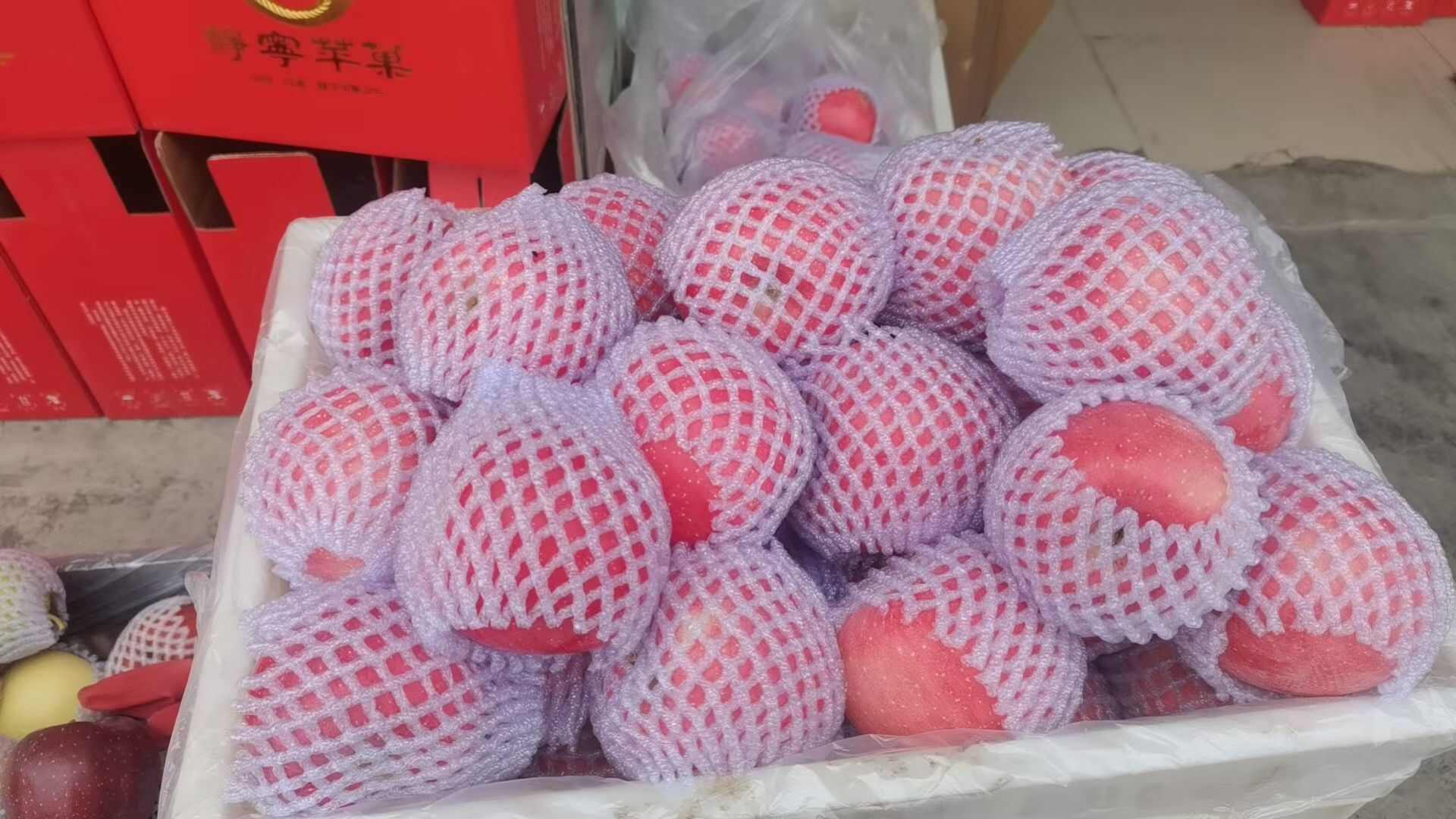 甘肃静宁苹果，口感脆甜