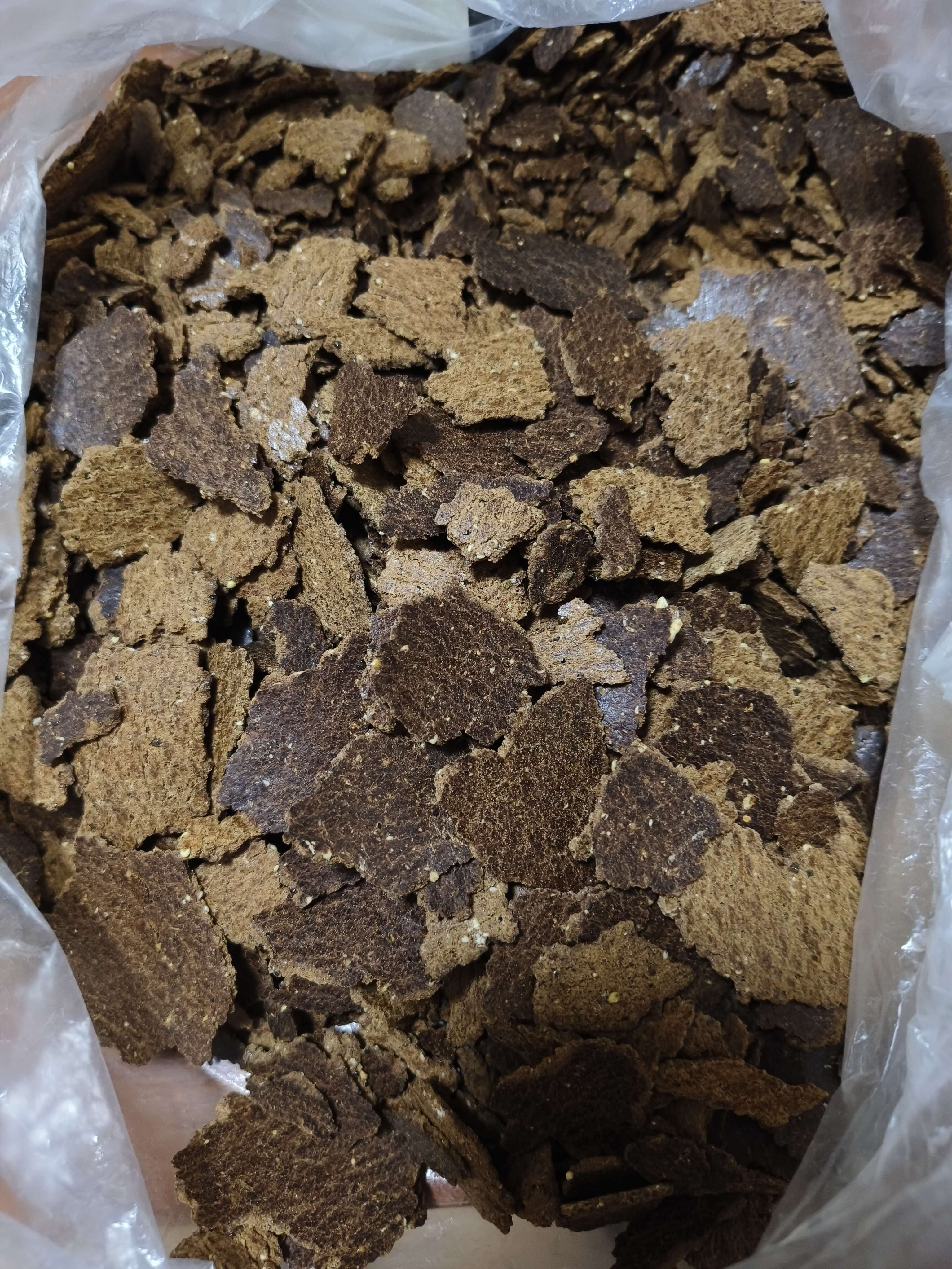 菜籽饼纯菜籽压榨。蛋白含量35。