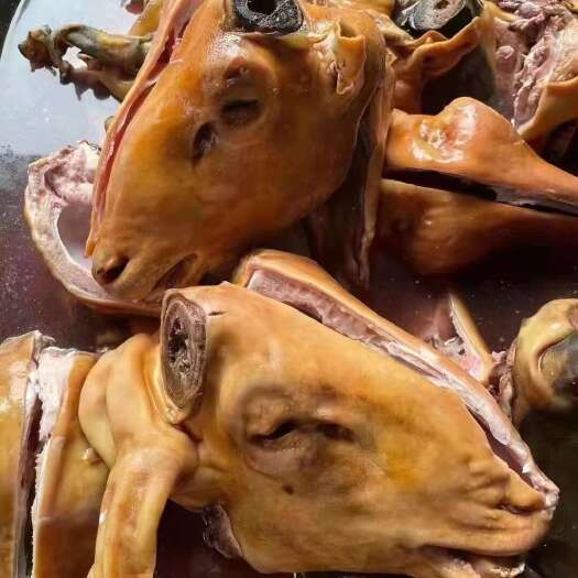 桓台县草地羊～五香十分熟～羊下货～农户铁锅煮