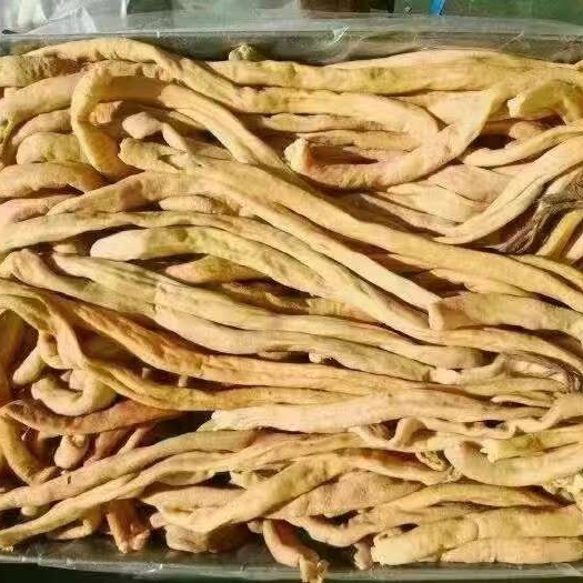 飞水牛小肠。半成品牛小肠。卤煮，牛杂煲，牛杂汤。