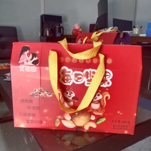 夏邑县一件代发每日坚果礼盒