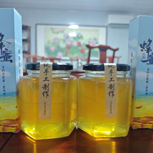 济南蜂蜜来自山上的野荆条和松香菊，来自大自然的馈赠！