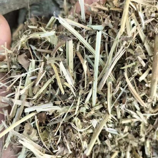 花生秧草料，秸秆饲料，牛羊马驴鹿驼草料，除尘