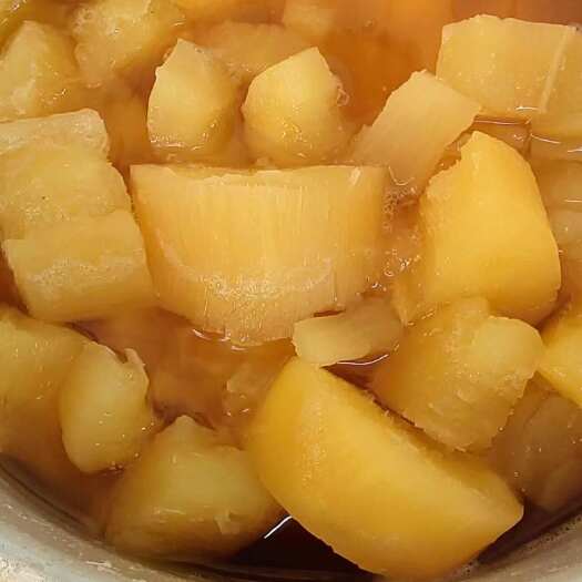北海黄肉木薯，煮糖水的木薯品种。甜甜糯糯的关系木薯。