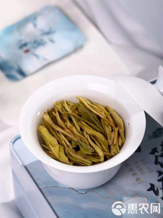 礼盒装云南生普洱茶生茶饼茶叶普洱茶生普礼盒装250g