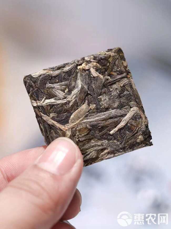 礼盒装云南生普洱茶生茶饼茶叶普洱茶生普礼盒装250g