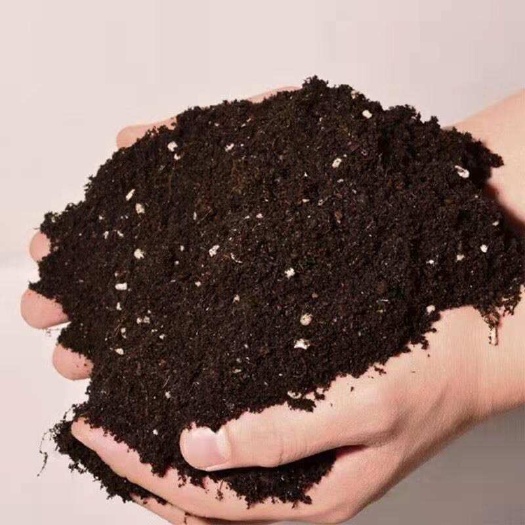 金乡县废菌包菌棒蘑菇渣有机肥料营养土绿植花卉专用改善土壤