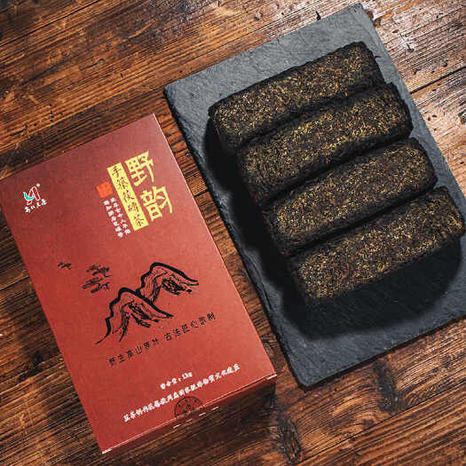 湖南安化黑茶正品2016年陈年金花黑茶2斤装黑金盒装高端发酵