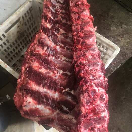 南丰县牛蝎子，国产，当天现杀，牛背骨，牛脊骨，带肉，多肉，有骨髓