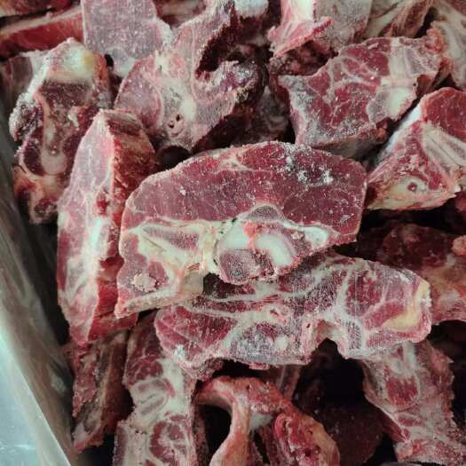 多肉牛脖骨