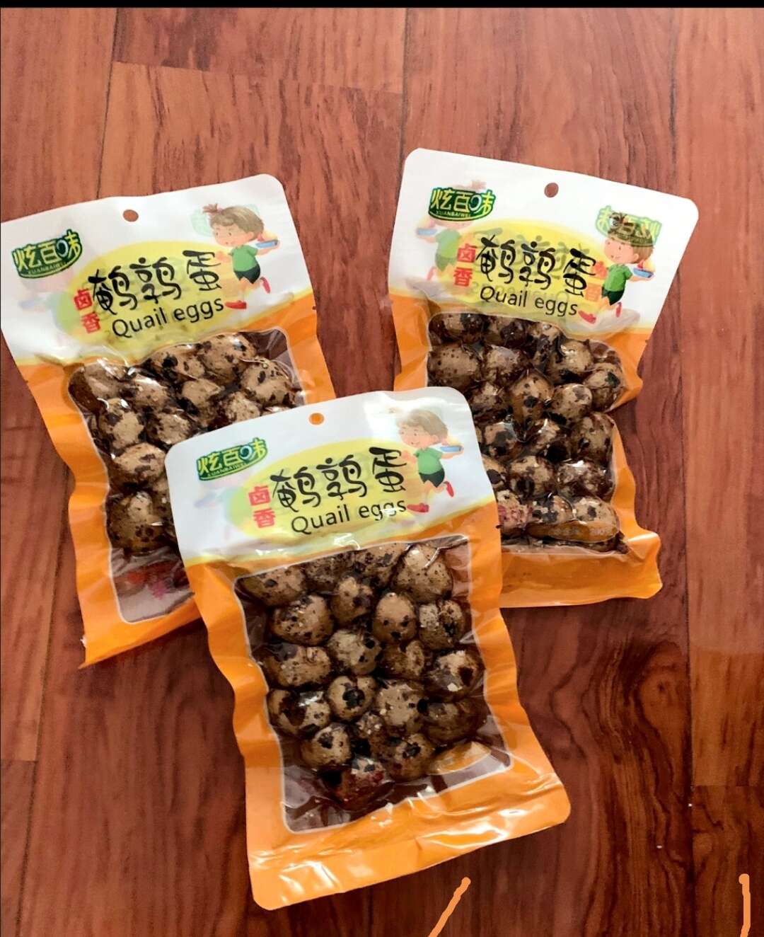 五香鹌鹑蛋乡巴佬鹌鹑蛋