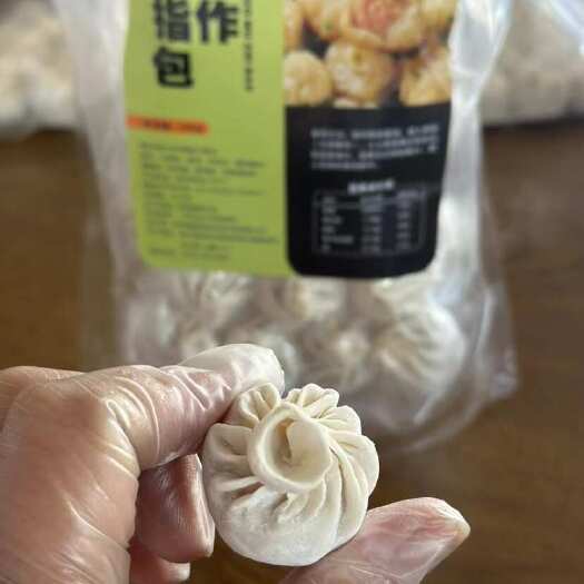  小笼包