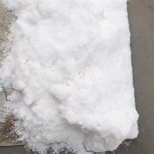 包头硫酸铵含氮20.5-20.8，水分0.8，吨包装