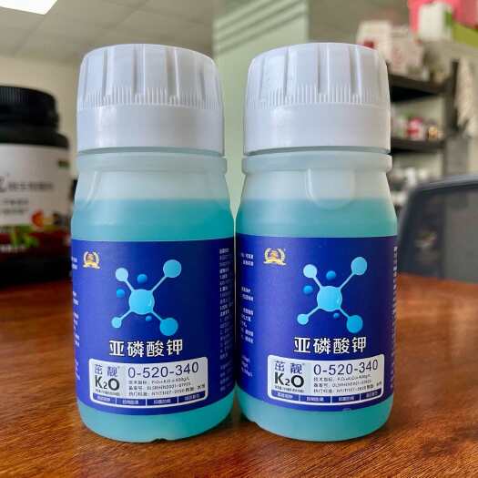 郑州亚磷酸钾叶面肥控梢膨果柑橘果树蔬菜高钾高磷花芽分化