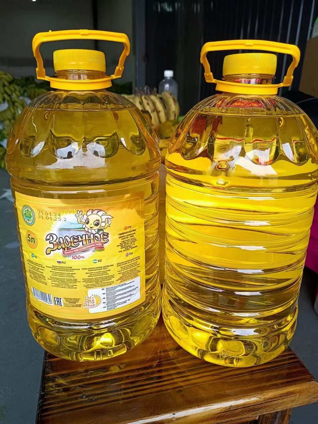 葵花籽油 哈萨克斯坦原装葵花籽油 压榨植物油5升桶装