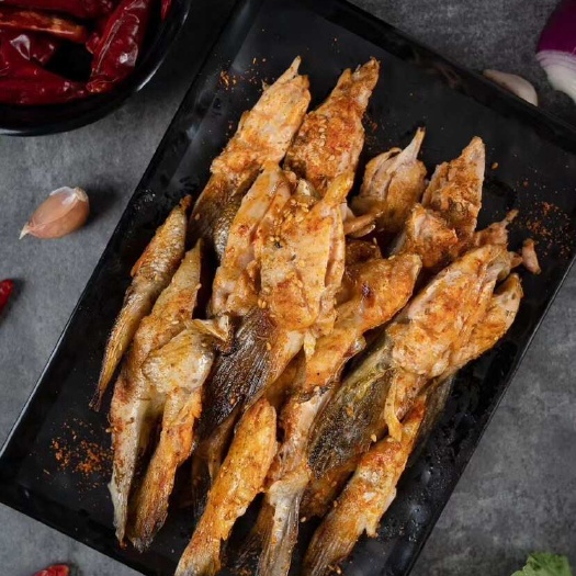 连云港三文鱼串鱼肉大西洋鲑三文鱼鳍三文鱼翅批发海鲜烧烤食材