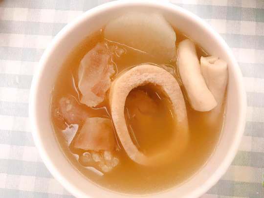 济南牛棒骨段 满满的牛骨髓 香而不腻 价格合适