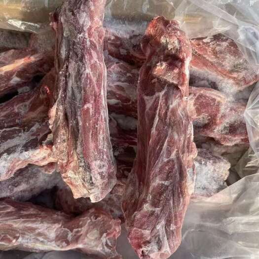 郑州满肉羔羊脖骨，肉多，现货，一手货源，货源稳定。