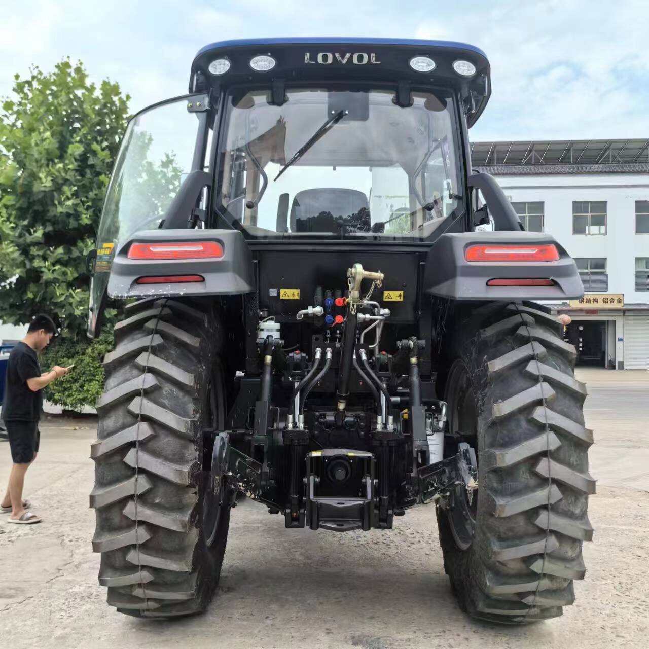 大型耕田机 雷沃M2004农用爬行档 潍柴六缸大后桥水旱两用