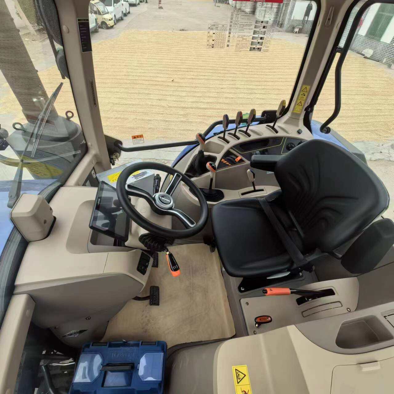 大型耕田机 雷沃M2004农用爬行档 潍柴六缸大后桥水旱两用