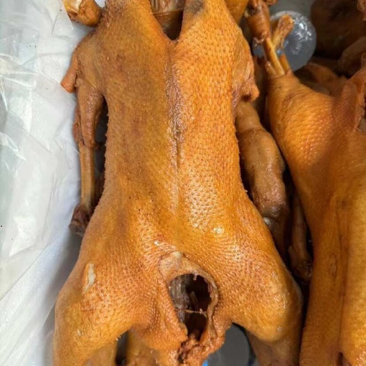 荣昌卤鹅（源头工厂，一手货源适合摆摊门市超市）