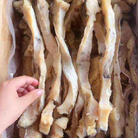 草鱼 地摊 电商 草鱼条 草鱼干 开边草鱼干 干草鱼 鱼干