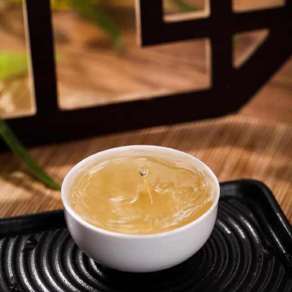 龙塘箐古树茶 方片茶 一袋一泡 茶香清扬中有兰香和蜜香