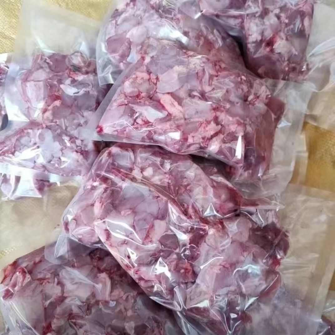 現(xiàn)殺新鮮純干不包冰兔肉塊兒兔肉丁
