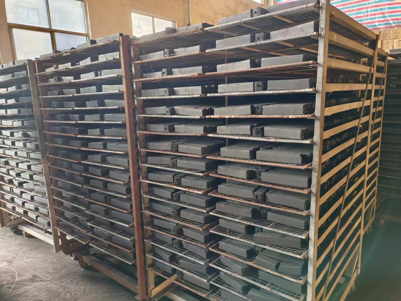 湖南邵东工厂生产纯竹木机制炭